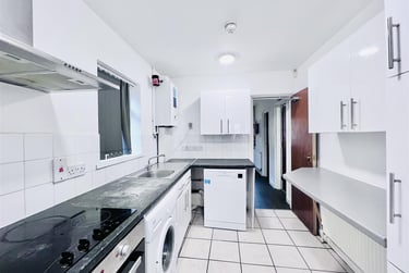 6 bed house, Harrington Drive, Lenton, Nottingham, NG71JJ - Image 7